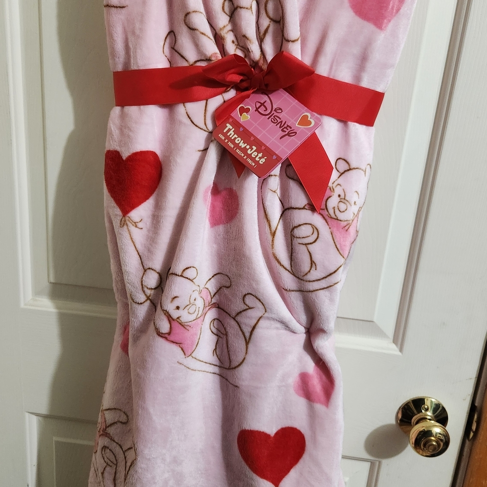Disney Winnie the Pooh Blanket Pink Valentines Blanket